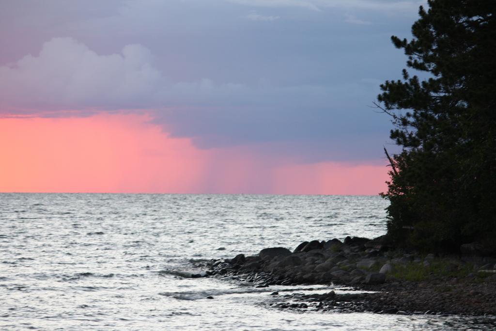 Chalkley'S Sandy Bay Cottage Resort Nipissing Beach 外观 照片
