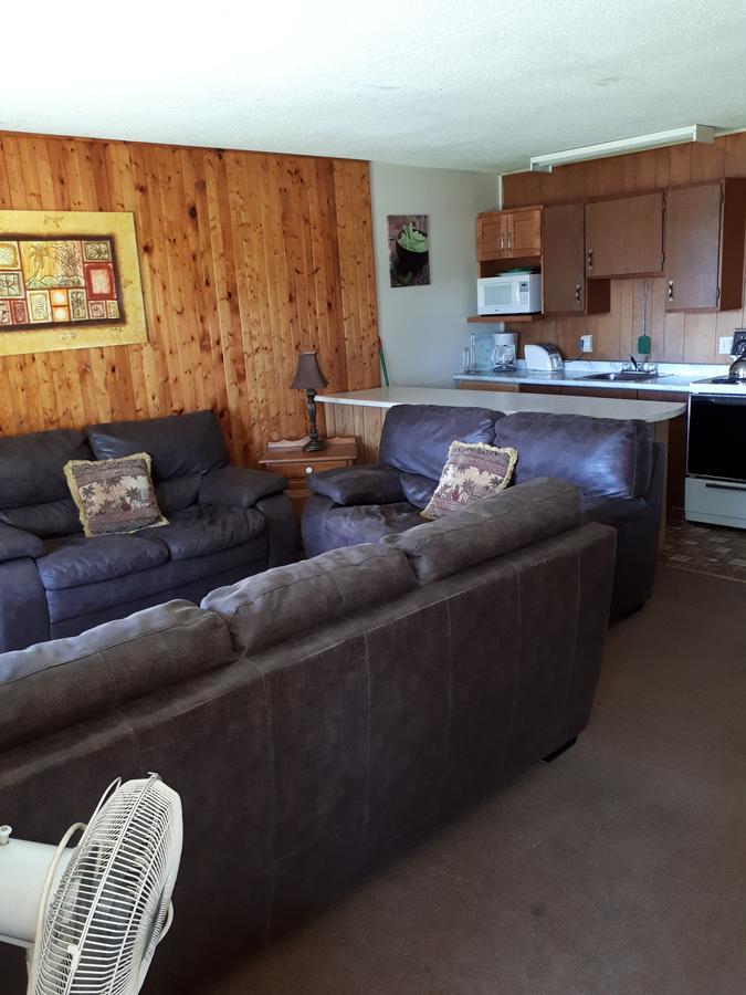 Chalkley'S Sandy Bay Cottage Resort Nipissing Beach 外观 照片